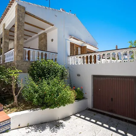 Holiday home Colina Menyber