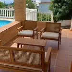 Colina Menyber Holiday home *