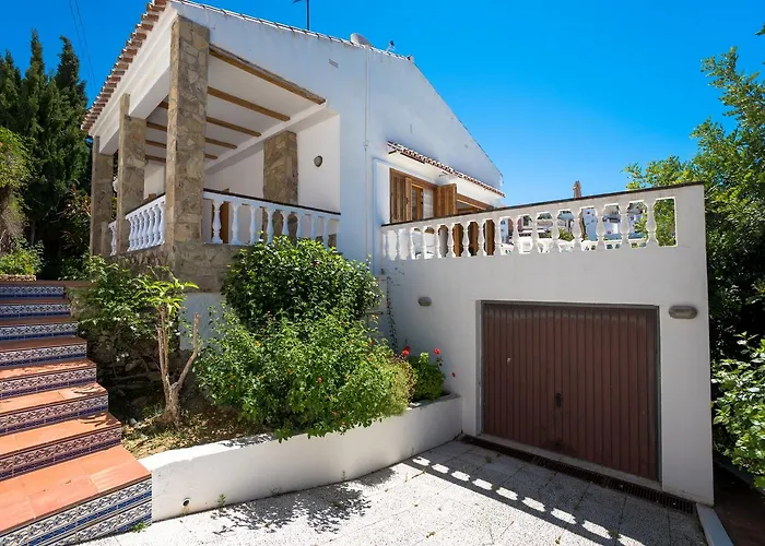 Holiday home Colina Menyber